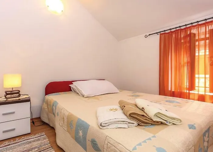 Holiday home Luka Kastela